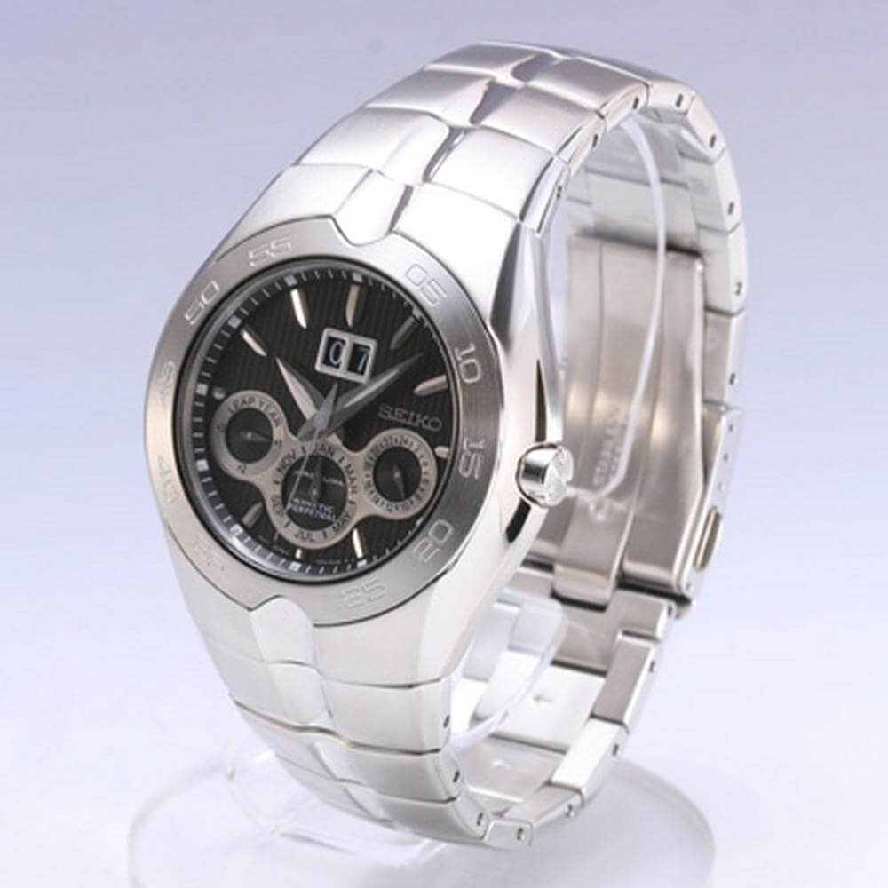 Seiko SNP011P2 Black Dial Stainless Steel Chian Series 5 Men's Automatic Watch seiko