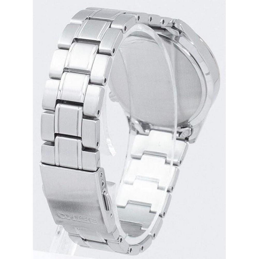 Seiko SNDV56P1 Stainless Steel White Dial Chronograph Women Watch. seiko